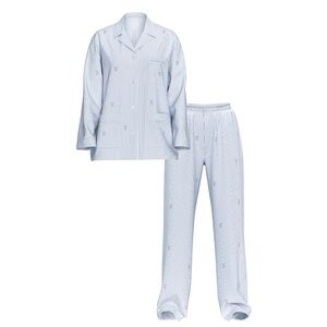 VICTORIA’S SECRET Pajama Set.